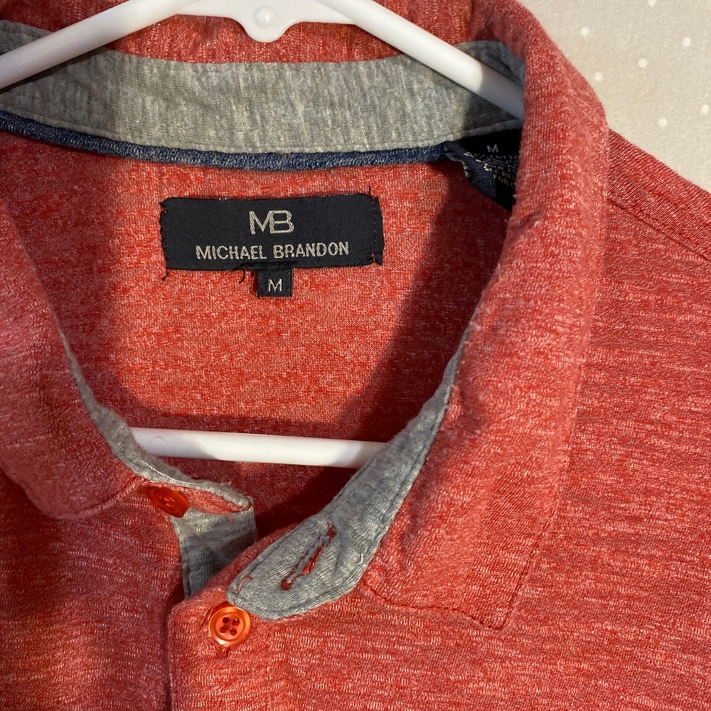 Polos - Picture 8 of 9